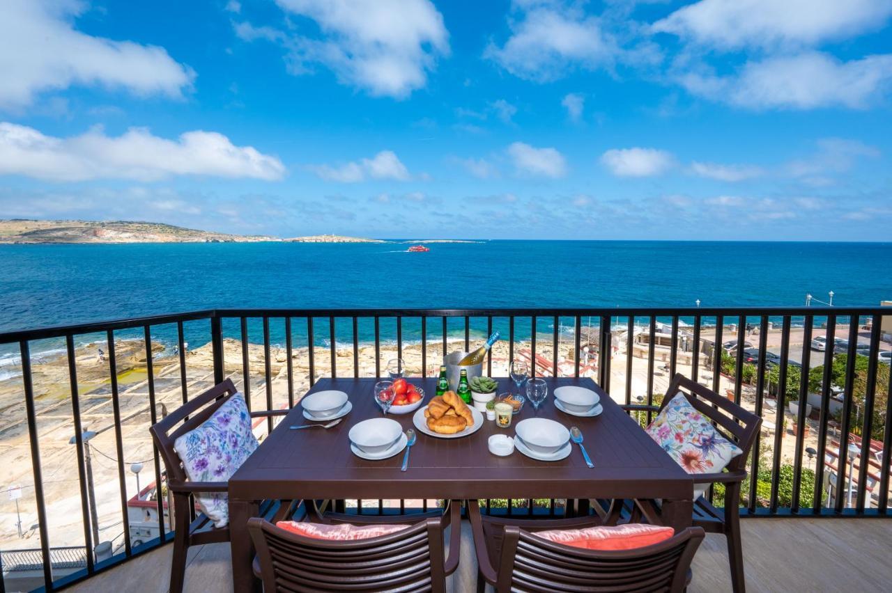 Islet Promenade Seafront Apartment With Large Corner Terrace By Getawaysmalta St. Paul's Bay Exterior foto